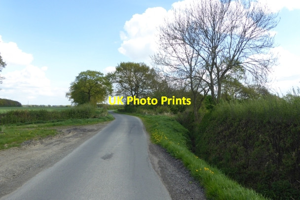 Photo 6"x4" Bend in the road Laytham c2017