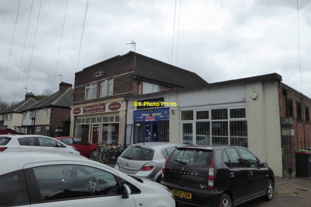 Photo 6"x4" Two shops on Annesley Road Hucknall c2017