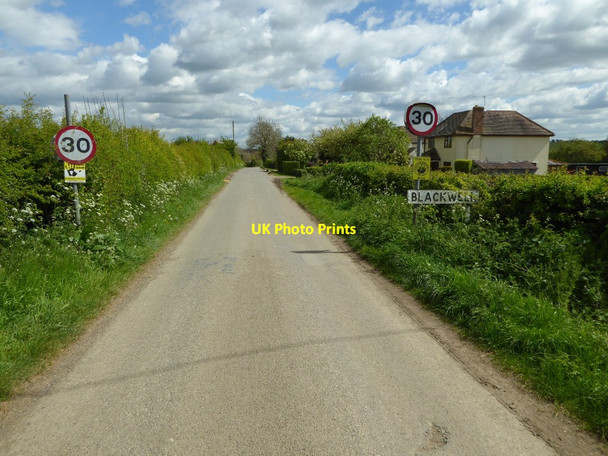 Photo 6"x4" Entering the village of Blackwell Blackwell\/SP2443 c2017
