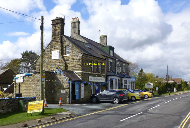 Photo 6"x4" The Goathland Hotel Goathland c2017