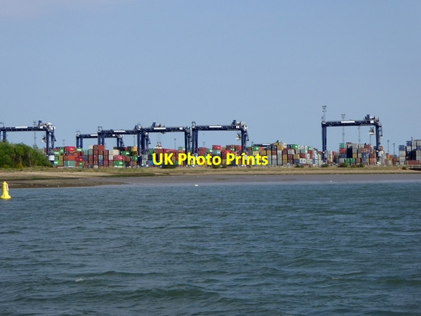 Photo 6"x4" Felixstowe Container port Trimley Lower Street c2017 P1