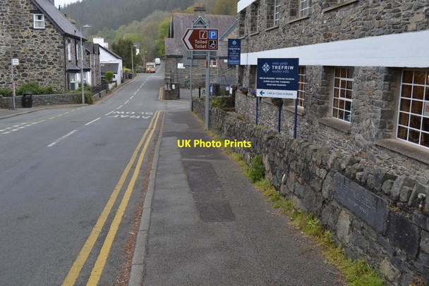 Photo 6"x4" Old Slate Milestone Llanrwst c2017