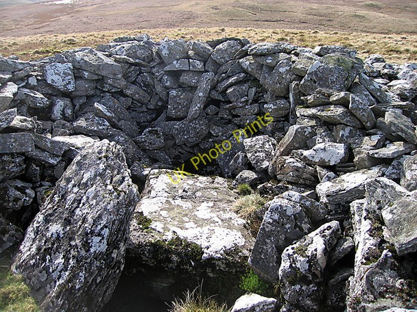 Photo 6"x4" Interior of the cairn on the west top of Garn Gron Y Garn\/SN7360 c2009