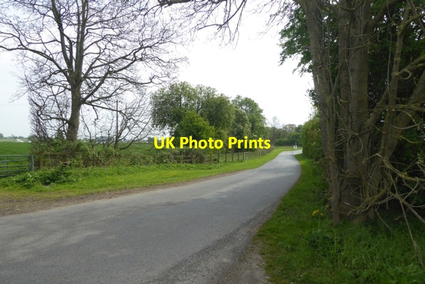Photo 6"x4" Road to the B1224 Wetherby c2017