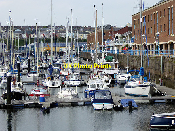 Photo 6"x4" The Marina at Milford Haven Milford Haven\/Aberdaughleddau c2017