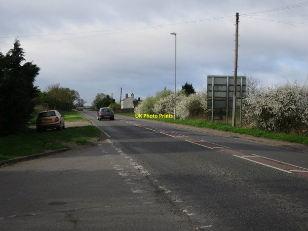 Photo 6"x4" A10 leaving Stretham Stretham c2017