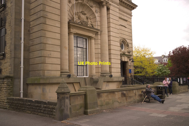 Photo 6"x4" Harrogate Library Harrogate c2017