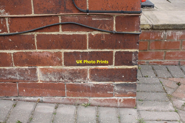 Photo 6"x4" Benchmark on #14 Park Spring Gardens Pudsey\/SE2233 c2017