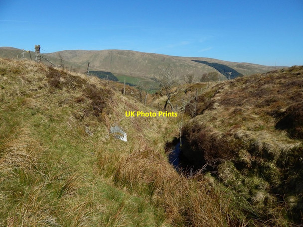Photo 6"x4" The course of the Stuckiedow Burn Shandon\/NS2586 c2017