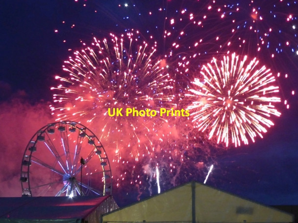 Photo 6"x4" Ferris Wheel and Fireworks West Newton\/TA1937 c2017