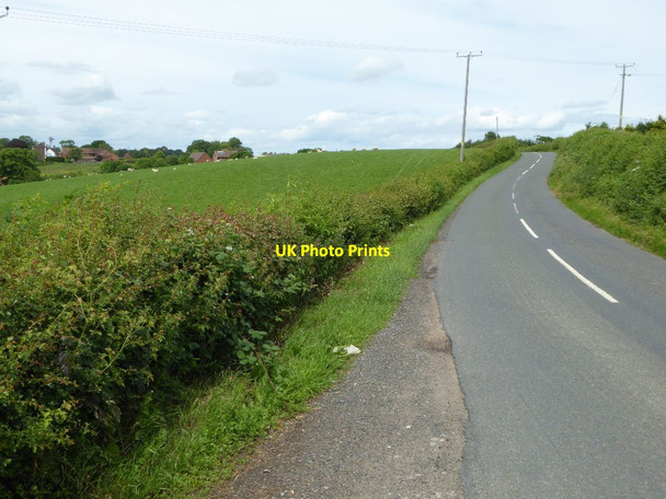 Photo 6"x4" Road on Hurtle Hill Dunley\/SO7869 c2017