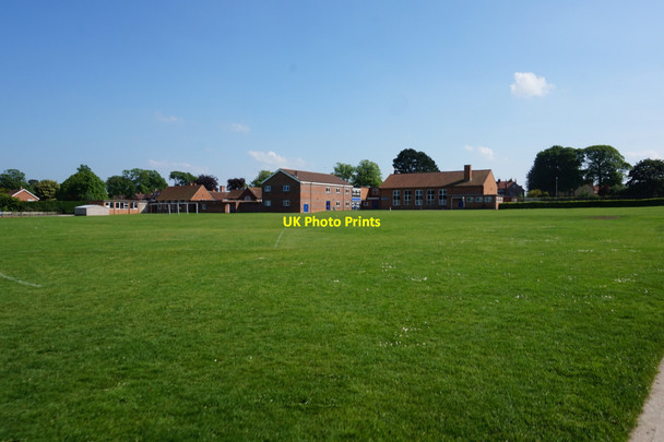 Photo 6"x4" Malton School Malton\/SE7871 c2017