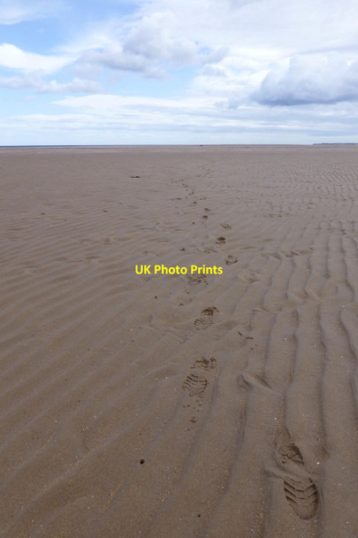 Photo 6"x4" Footprints in the sand Beal\/NU0642 c2017
