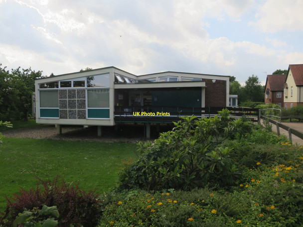 Photo 6"x4" Wroxham Library Wroxham c2017