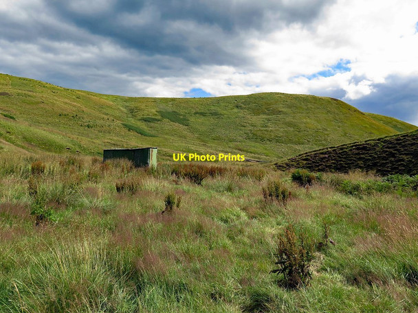 Photo 6"x4" Small hut in Blind Burn valley Blind Burn c2017