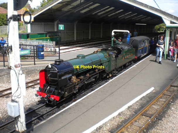 Photo 6"x4" Dungeness train at New Romney station New Romney c2017