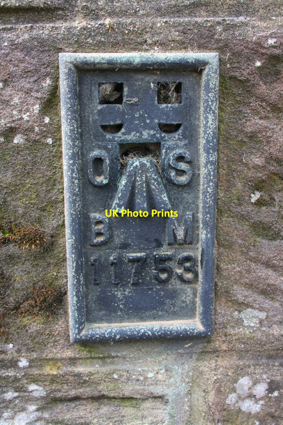 Photo 6"x4" Benchmark on Brough Old Bridge Brough\/NY7914 c2015