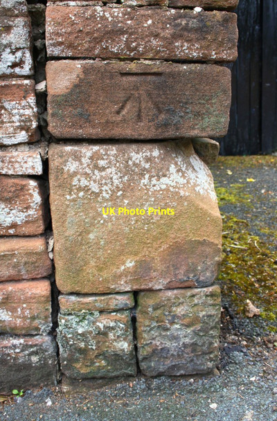 Photo 6"x4" Benchmark on angle of wall, Beacon Street Penrith c2015