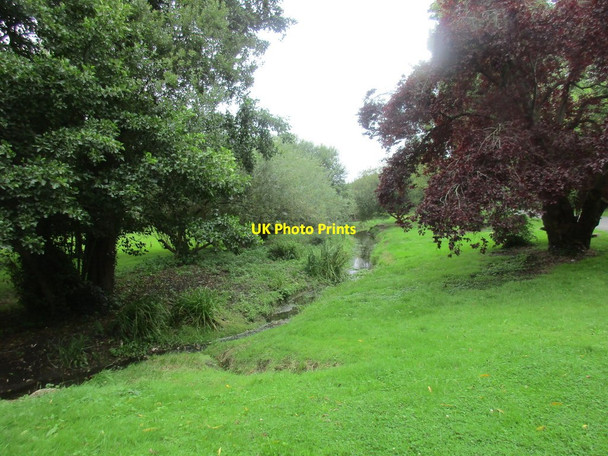 Photo 6"x4" Drain close to St. Nicholas' church Shipton Green c2017