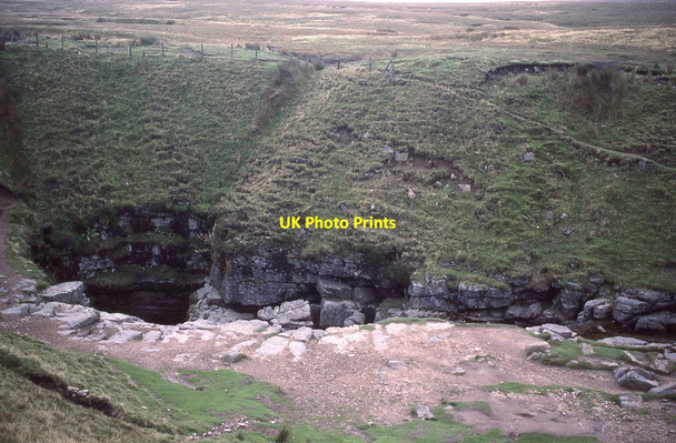 Photo 6"x4" Gaping Gill Newby Cote c1990