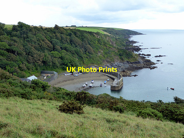 Photo 6"x4" The small harbour of Polkerris Polkerris c2017