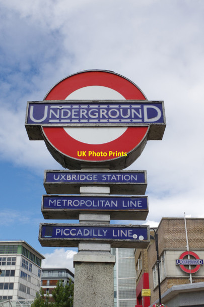 Photo 6"x4" Underground - Uxbridge Station Uxbridge c2017