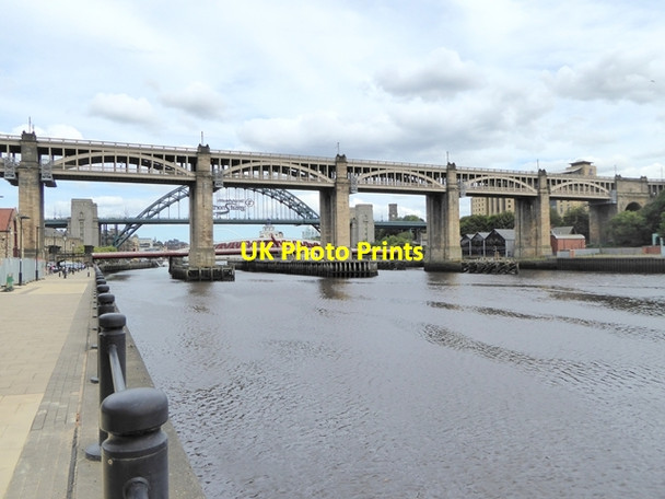 Photo 6"x4" Tyne Bridges Newcastle upon Tyne c2017