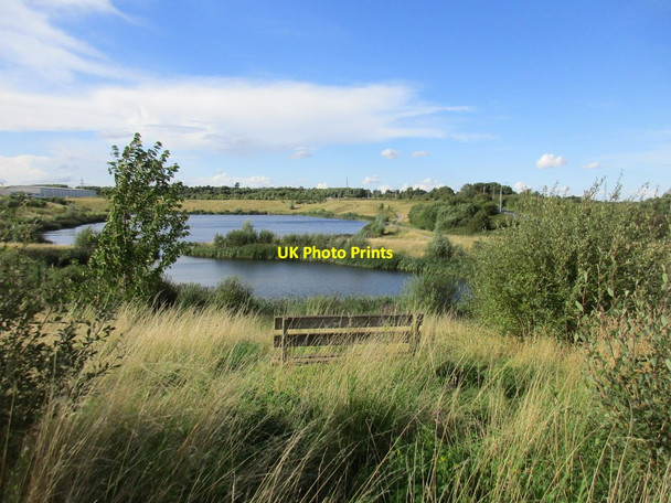 Photo 6"x4" View over Blue Lagoon Flixborough c2017