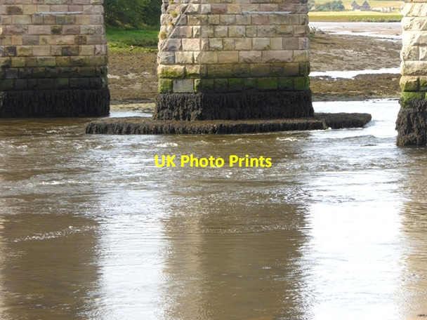 Photo 6"x4" Under the Royal Border Bridge Berwick-upon-Tweed c2017