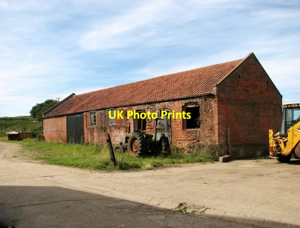 Photo 6"x4" Track past old farm buildings Nogdam End c2017
