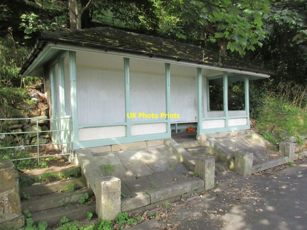 Photo 6"x4" Shelter on the South Cliff, Scarborough Scarborough\/TA0388 c2017