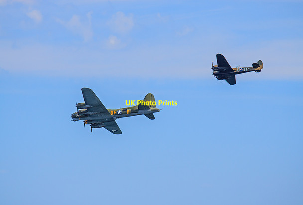 Photo 6"x4" Bournemouth Air Festival 2017 - B-17 Flying Fortress & Bristol Blenheim Bournemouth c2017