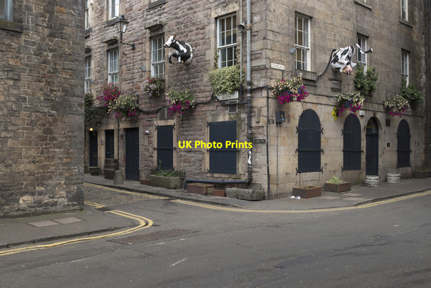 Photo 6"x4" Cowgate junction with Niddry Street South Edinburgh c2017