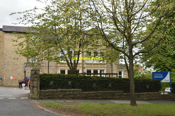Photo 6"x4" Cygnet Hospital Harrogate c2019
