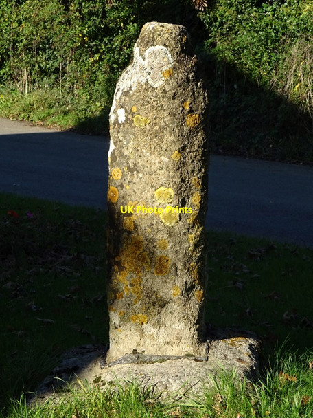 Photo 6"x4" Remains of the Medieval village cross Holdfast\/SO8537 c2020