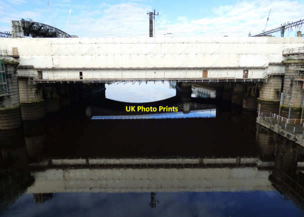 Photo 6"x4" Clyde Bridge renovation works Glasgow c2020