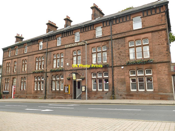 Photo 6"x4" Penrith Station Hotel Penrith c2020