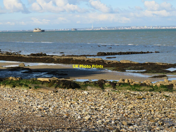 Photo 6"x4" On the beach at Bembridge Foreland Fields c2020