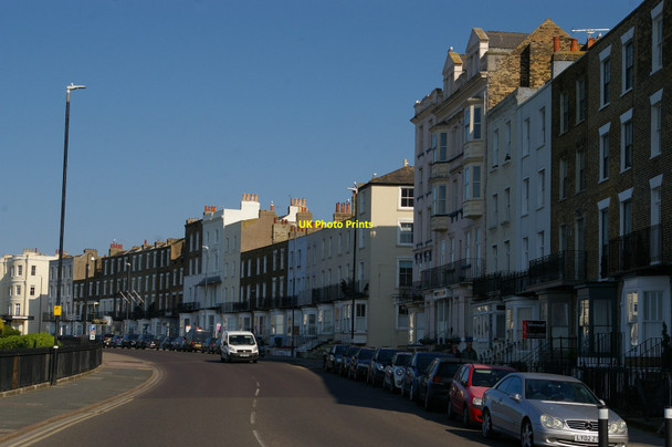 Photo 6"x4" Margate: Fort Crescent Margate c2019