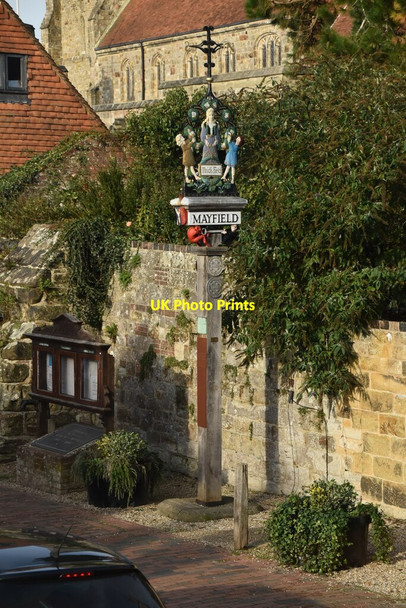 Photo 6"x4" Mayfield Village sign Mayfield\/TQ5826 c2019