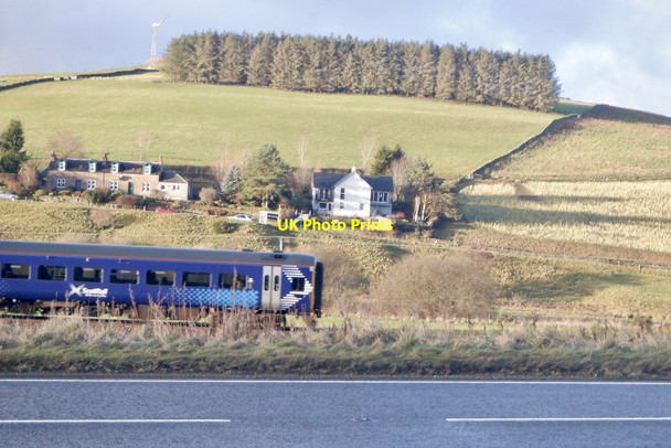 Photo 6"x4" Edinburgh bound train Fountainhall\/NT4249 c2020