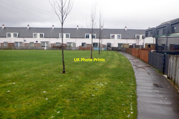 Photo 6"x4" East Court, Thistle Foundation Village Edinburgh c2021