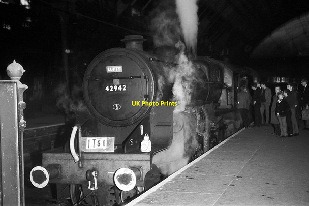 Photo 6"x4" Wirral and Mersey Special at Liverpool Central Station \u00e2\u0080\u0093 1966 Vauxhall\/SJ3491 c1966