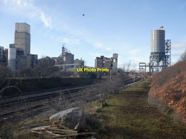 Photo 6"x4" Dunbar cement works Broxburn\/NT6977 c2021