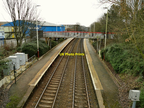 Photo 6"x4" New Pudsey railway station Pudsey\/SE2233 c2021