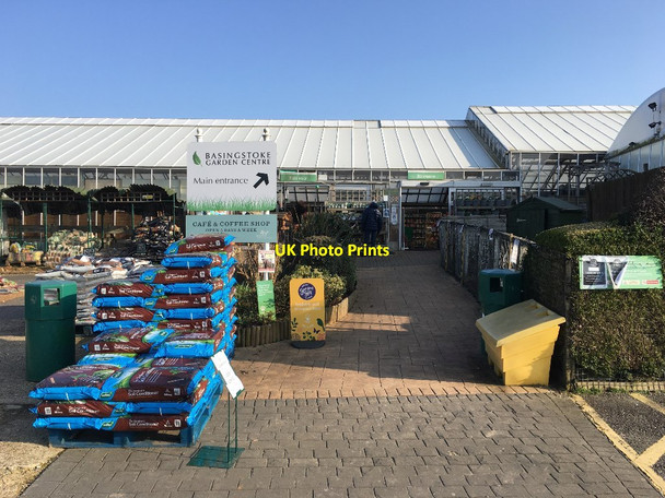 Photo 6"x4" Entrance to Basingstoke Garden Centre North Waltham c2021