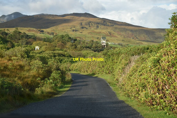 Photo 6"x4" Narrow road to the Connemara Hostel Leenaun c2019