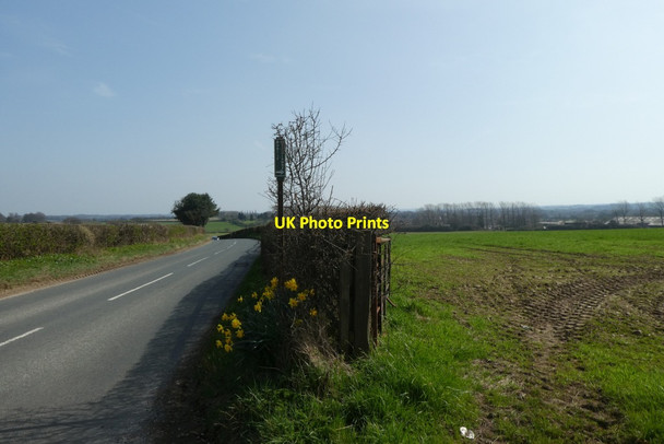 Photo 6"x4" Kirkby Road and Bridleway sign Bishopton\/SE2971 c2021