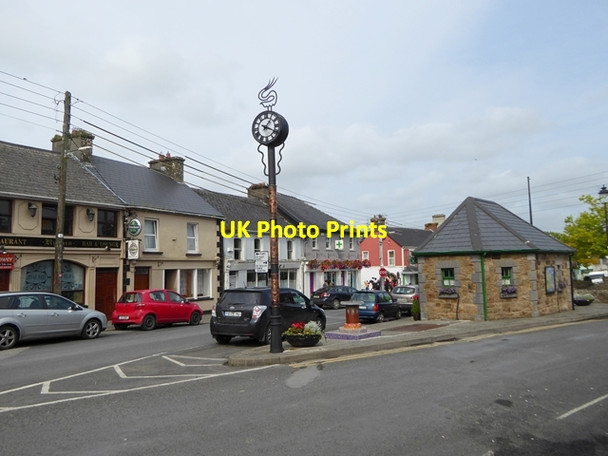 Photo 6"x4" Town square, Scarriff Scarriff c2017