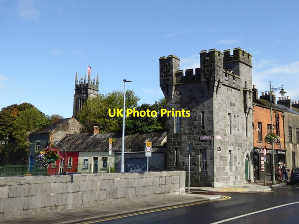 Photo 6"x4" Tower at the east end of Thomond Bridge Limerick c2017